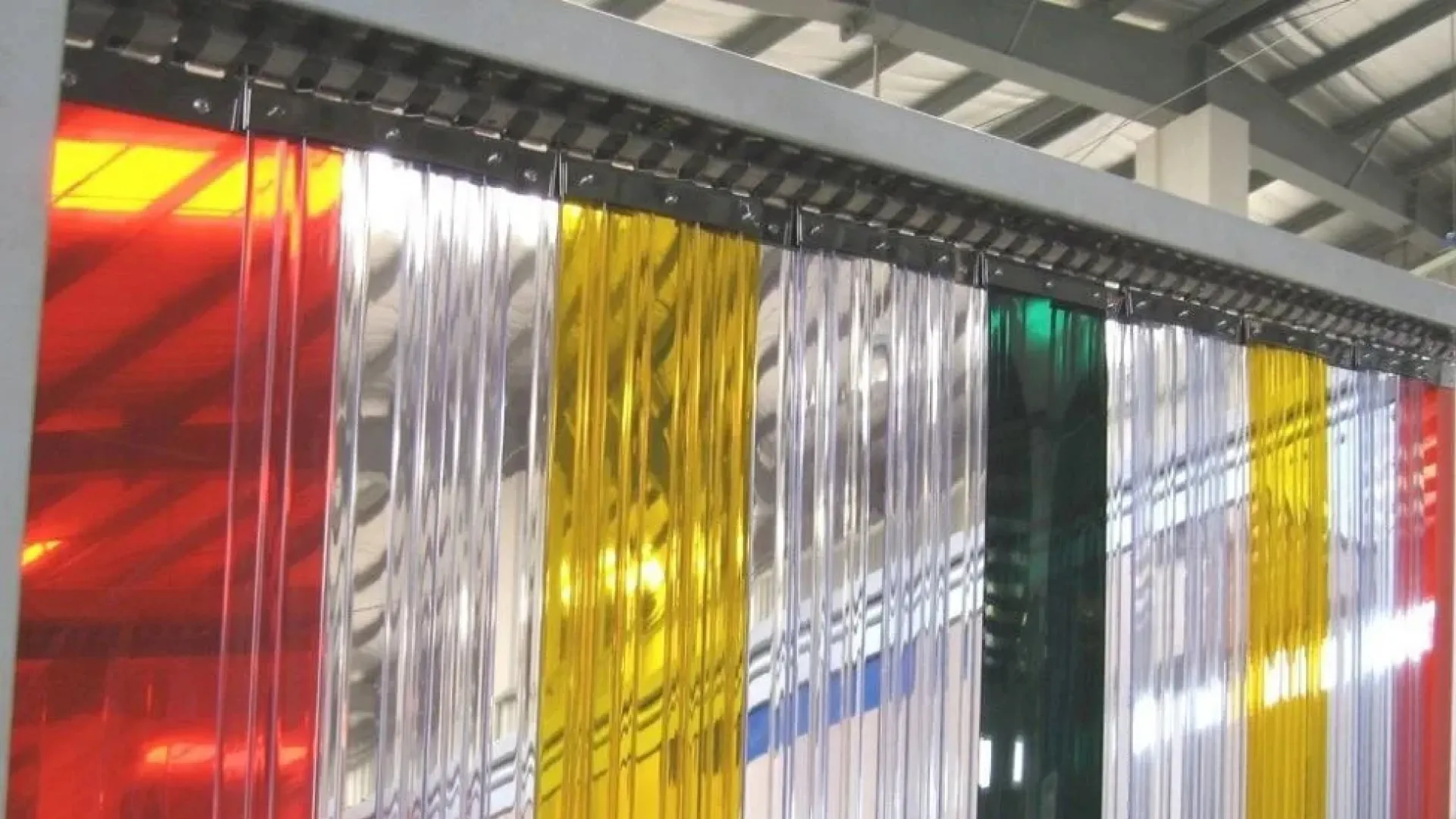 ПВХ завеса морозоустойчивая для холодильных камер 4х400 мм