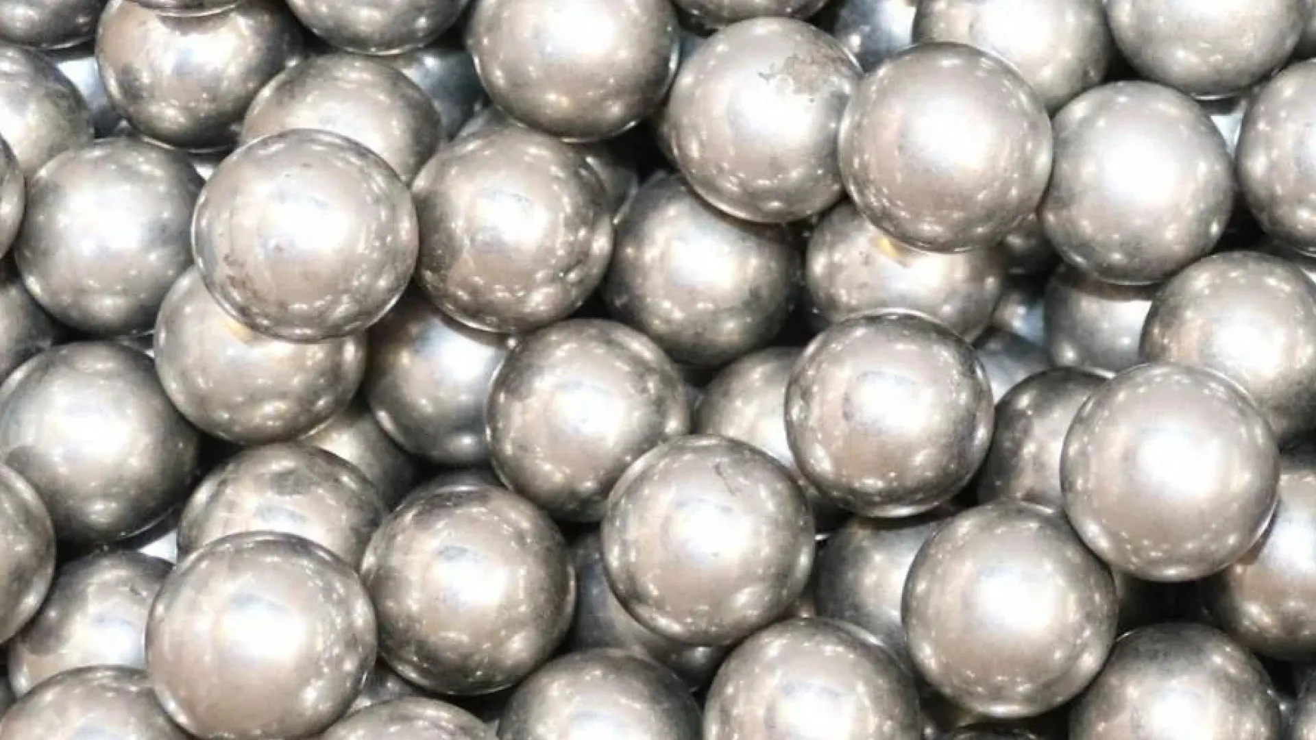 Кадмиевый анод Кд0 ГОСТ 1468-90 10х300 мм 1 м