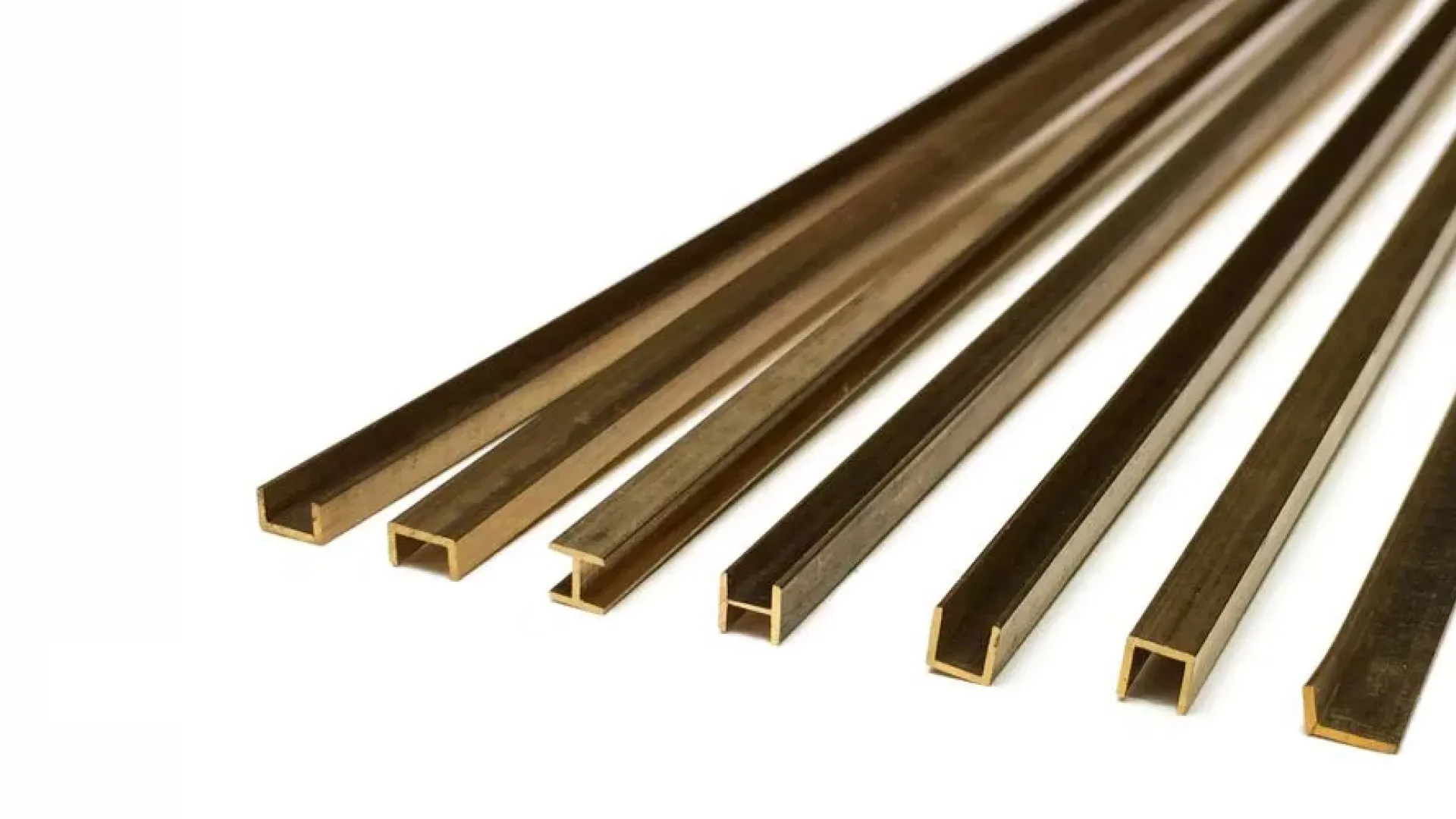Латунный профиль 8х8 мм
